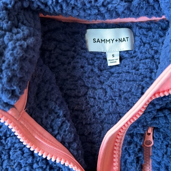 SAMMY + NAT SHERPA FLEECE - Picture 3 of 5